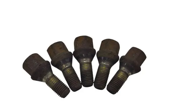 Suzuki SX4 Nuts/bolts 