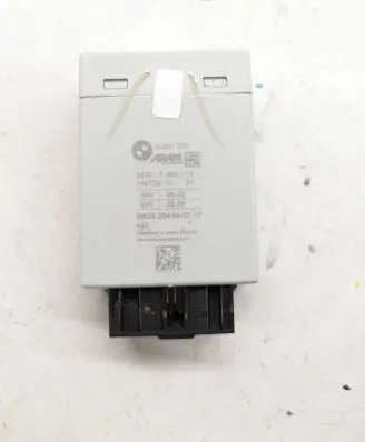 BMW 7 G11 G12 Steering rack control module 6885215