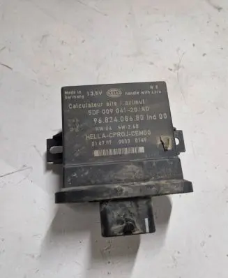 Citroen C4 Grand Picasso Light module LCM 9682408680 5DF00904120