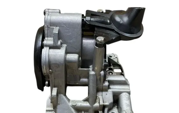 BMW 1 F20 F21 Oil pump 8514927 11418514927 62440410
