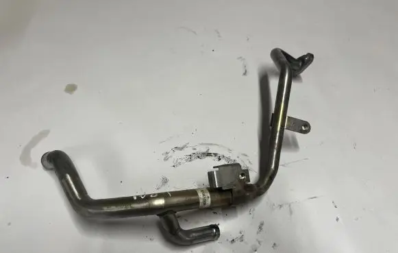 BMW X5 F15 Turbo turbocharger oiling pipe/hose 8508035