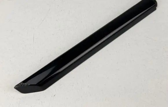 BMW i4 Front door trim (molding) 5A5C0C2 5A5C0C201 19517210