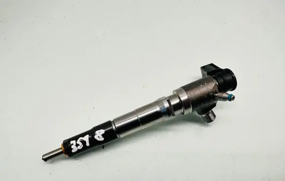 Ford Kuga III Fuel injector Gk2q9k546ad