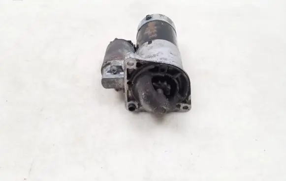 Opel Insignia A Starter motor 55353857