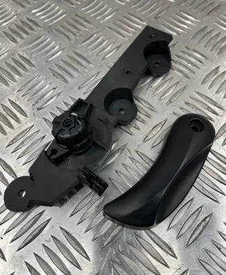 BMW 5 E60 E61 Engine bonnet (hood) release handle 7008933