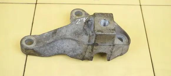 Ford Kuga II Gearbox mounting bracket BIEGOW M8MA