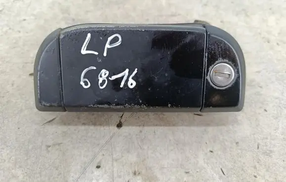 Volkswagen Transporter - Caravelle T4 Front door exterior handle 701837209