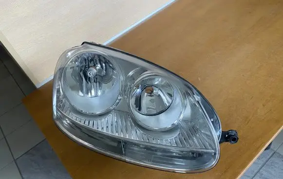 Volkswagen Golf V Headlight/headlamp 1K6941006