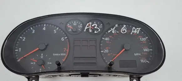 Audi A3 S3 8L Speedometer (instrument cluster) 8L0919910E