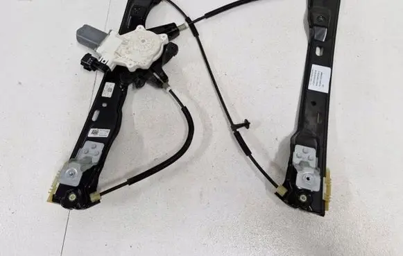 Ford Focus Front door window regulator with motor BM51-A23200BF