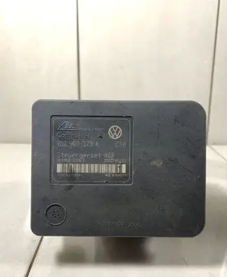 Volkswagen Golf IV ABS Pump 1J0614417D