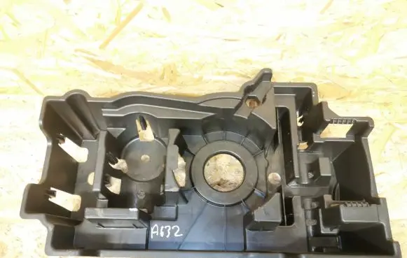 Opel Corsa F Spare wheel section trim 9818867680