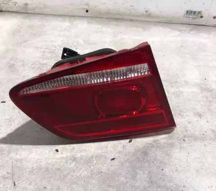 Volkswagen PASSAT B7 Tailgate rear/tail lights 3AE945093E