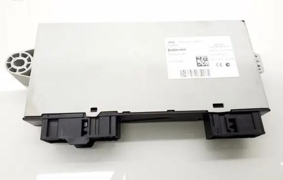 BMW 5 F10 F11 Other control units/modules 6135925703801 9257038