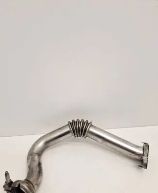 Volkswagen Tiguan EGR valve line/pipe/hose 03L131521R