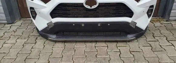 Toyota RAV 4 (XA50) Front bumper