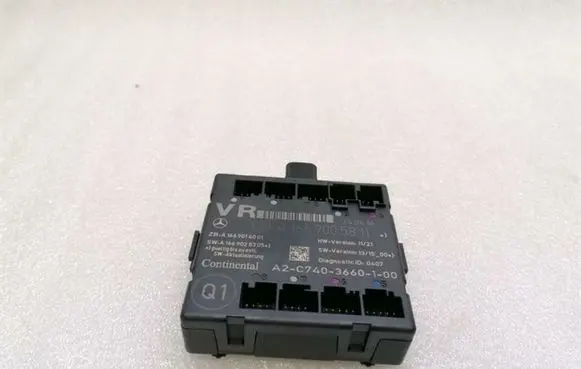 Mercedes-Benz A W176 Door control unit/module A1669005811
