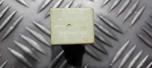 Nissan Maxima Other relay 476052j000 acb13201c01