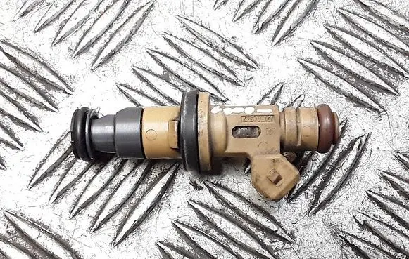 Fuel injector