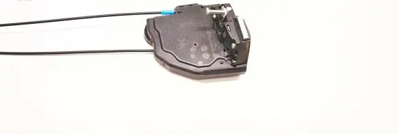 Toyota Auris E180 Front door lock A084219