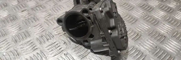 BMW 4 F32 F33 Throttle body valve 8512452