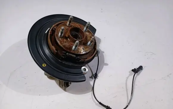 Chevrolet Camaro Rear wheel hub spindle/knuckle 84274912