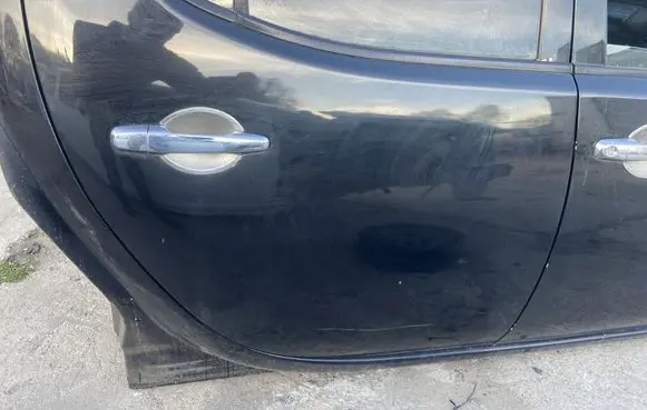 Mitsubishi L200 Rear door 