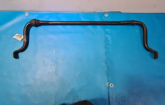 Volkswagen PASSAT B6 Front anti-roll bar/sway bar