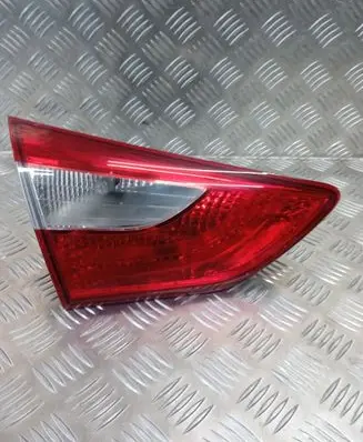 Hyundai i30 Tailgate rear/tail lights