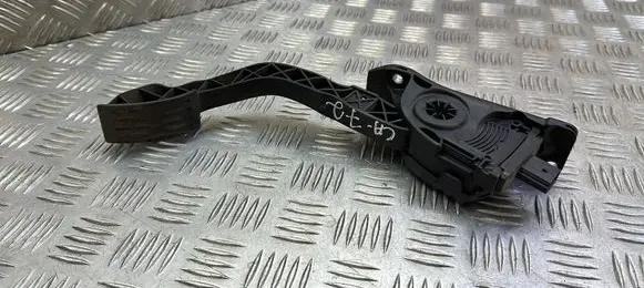 Ford Kuga II Accelerator throttle pedal F1DC9F836BA