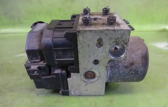 Toyota Corolla E120 E130 ABS Pump 89541-02030 0265216850