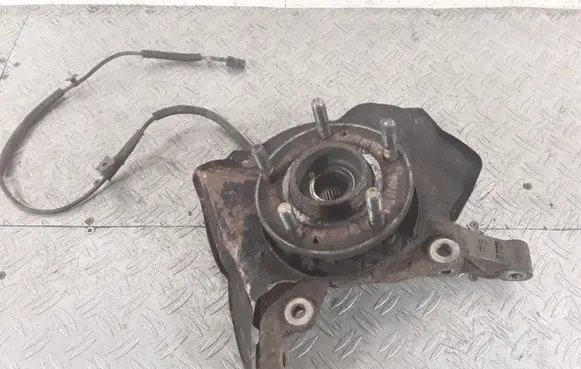 Hyundai Santa Fe Front wheel hub