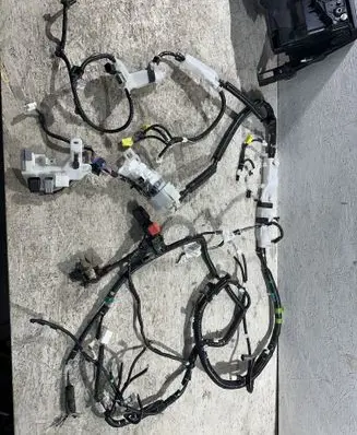 Toyota RAV 4 (XA50) Wiring harness 8221542400