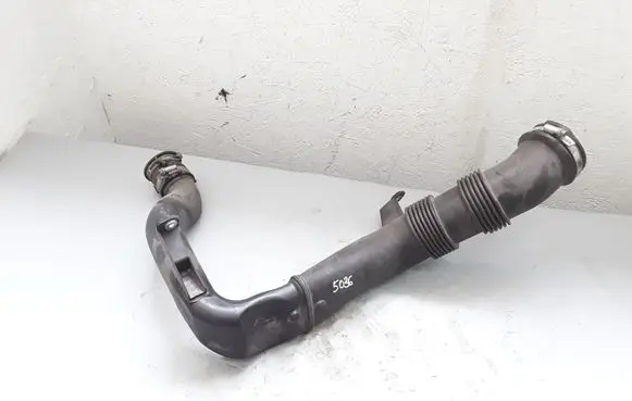 Jaguar XF Air intake duct part 9X239689AD