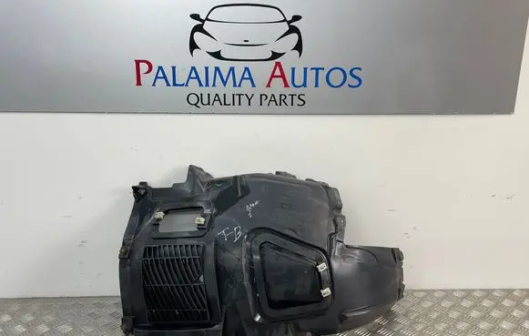 BMW 6 F12 F13 Front wheel arch liner splash guards 7224483