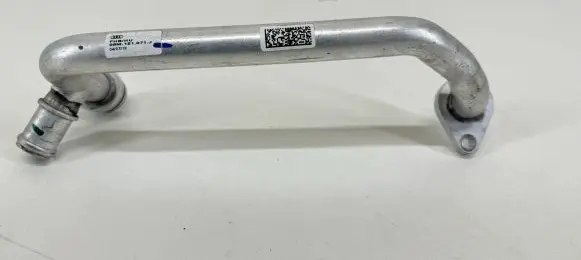 Porsche Panamera (971) Engine coolant pipe/hose 06M121071 06M121071J