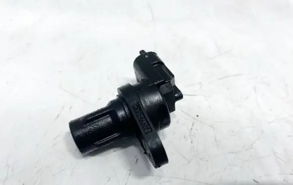 Honda CR-V Camshaft position sensor 0281002906