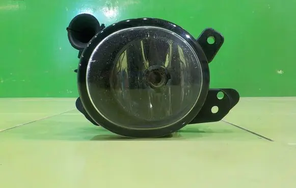 Mercedes-Benz C W204 Headlight/headlamp A2518200756 LEWY