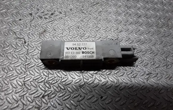 Volvo V70 Airbag deployment crash/impact sensor 9452777