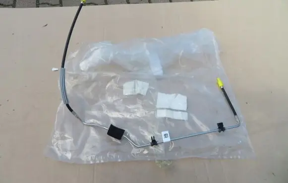 Mercedes-Benz E W213 Engine coolant pipe/hose A2138304104