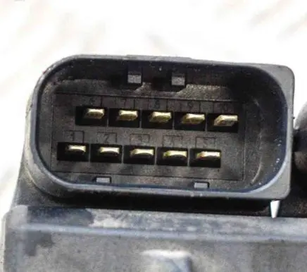 Mercedes-Benz C W205 Glow plug pre-heat relay