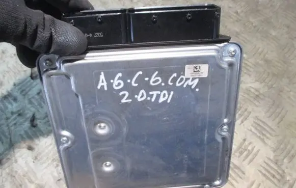 Audi A6 S6 C6 4F Engine control unit/module 03G906016GC 1039S19200 81012169