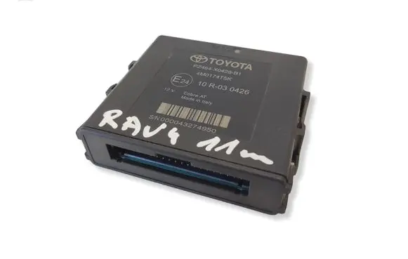 Toyota RAV 4 (XA30) Parking PDC control unit/module PZ464X0428B1 4M0174T5K 10R030426