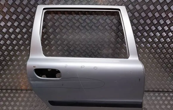 Volvo V70 Rear door S180310099