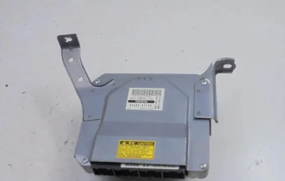 Toyota Prius (NHW20) Suspension control unit/module 89540-47130