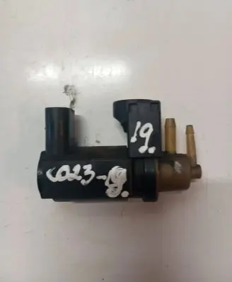 Volvo XC60 Turbo solenoid valve 31339808