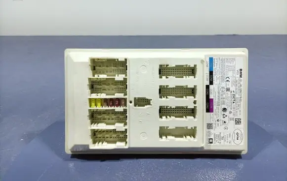 Audi A4 S4 B7 8E 8H Other control units/modules 5A671F8