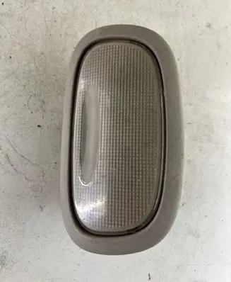 Jeep Grand Cherokee (WJ) Rear seat light