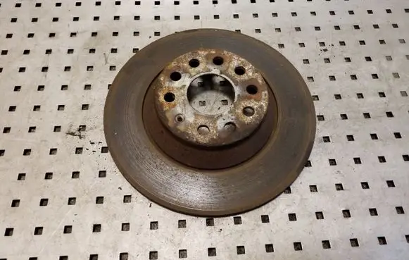 Volkswagen PASSAT B8 Rear brake disc