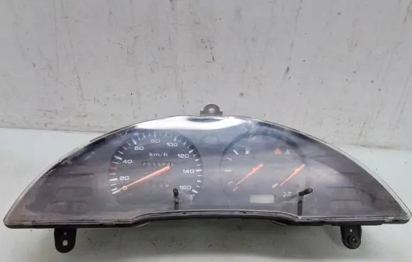 Nissan Vanette Speedometer (instrument cluster) 21066601